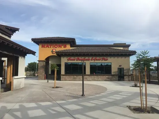 Nation's Giant Hamburgers & Great Pies