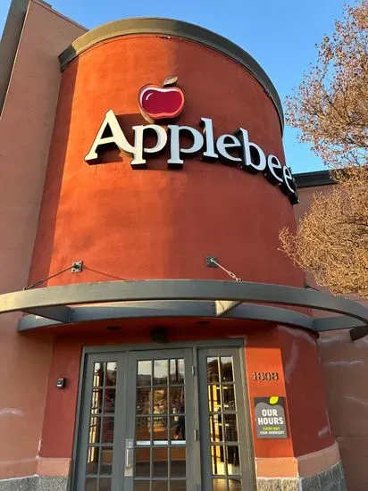 Applebee's Grill + Bar