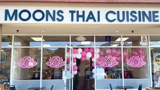 Moons Thai Cuisine