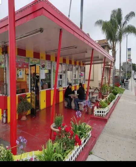 Albeto's Taco Shop