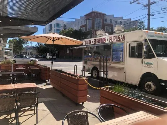 Las Marianas Food Truck