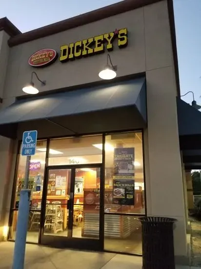 Dickey's Barbecue Pit