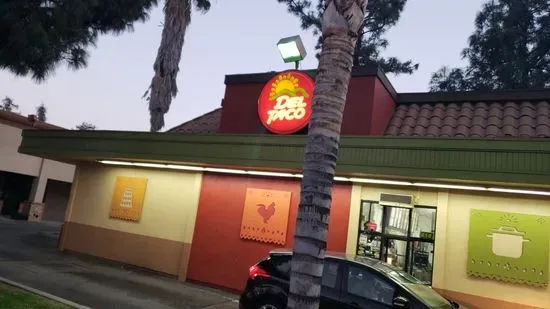 Del Taco