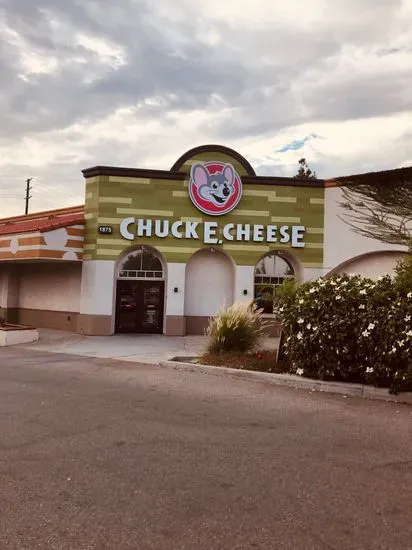 Chuck E. Cheese