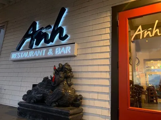 Anh Restaurant & Bar