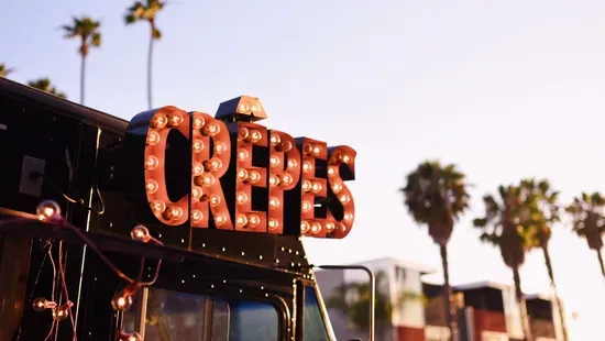 Black Flour Crêpes