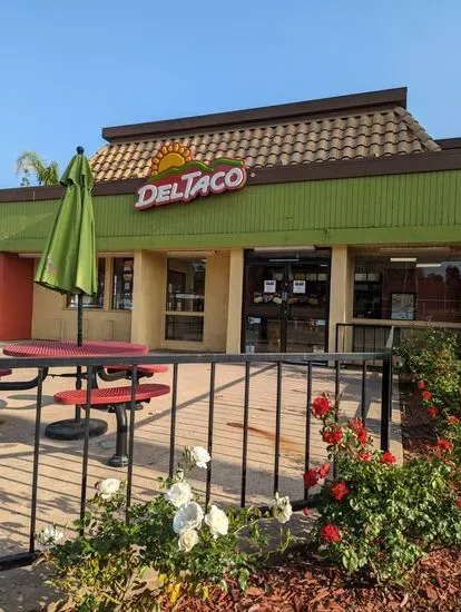 Del Taco