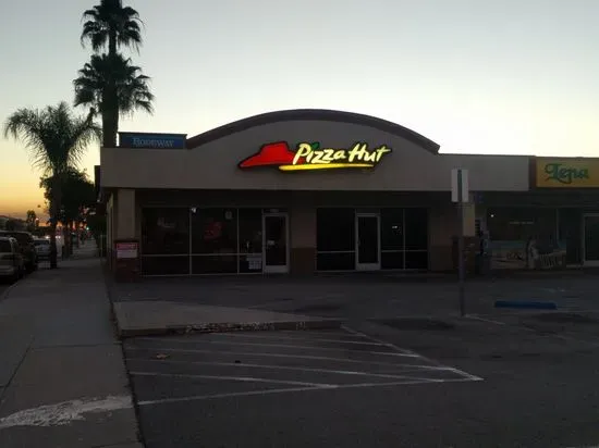 Pizza Hut