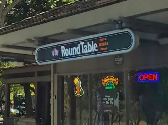 Round Table Pizza