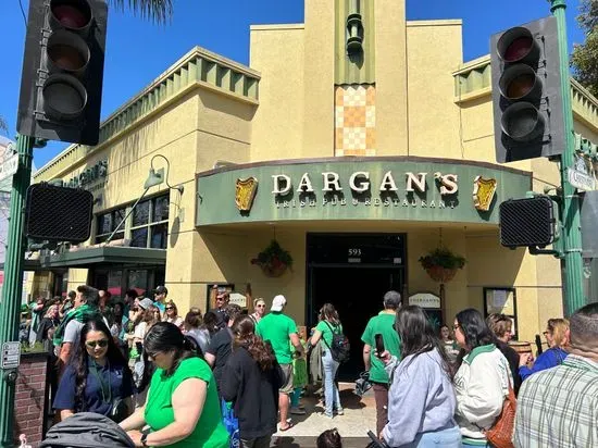 Dargans Irish Pub & Restaurant