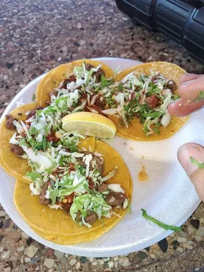 Lola's Ricos Tacos