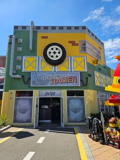 Wok 'N' Bowl Ramen (inside Lego land)