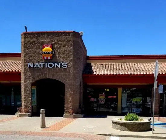 Nation's Giant Hamburgers & Great Pies