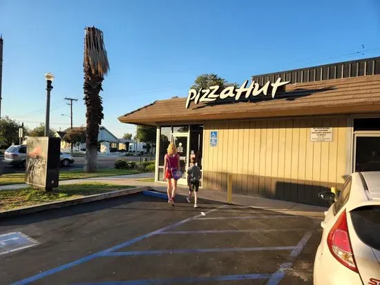 Pizza Hut