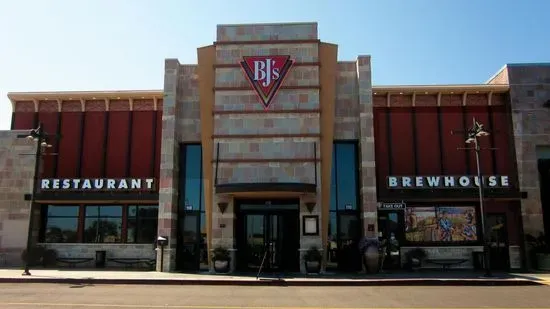 BJ's Restaurant & Brewhouse