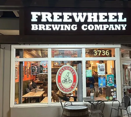 Freewheel Brewing Company - Best Brewery and Restaurant in Redwood City