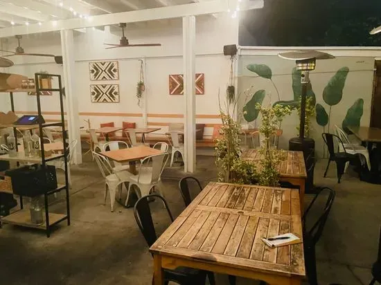 Brava Garden Eatery