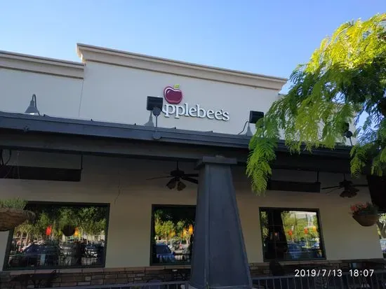 Applebee's Grill + Bar