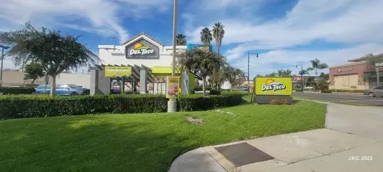 Del Taco