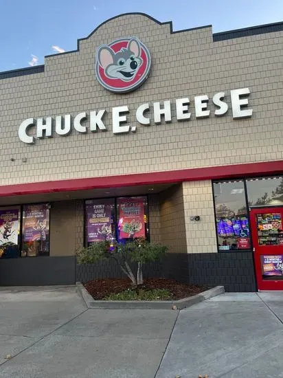 Chuck E. Cheese