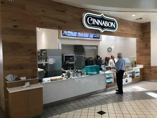 Cinnabon