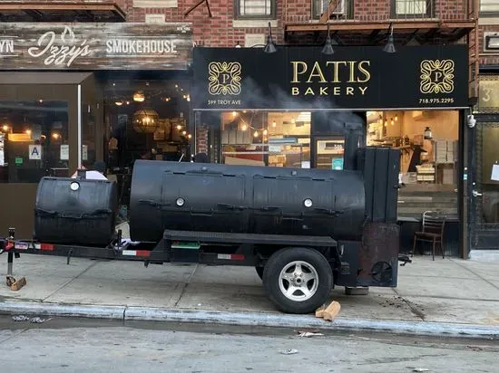 Izzy's Brooklyn Smokehouse