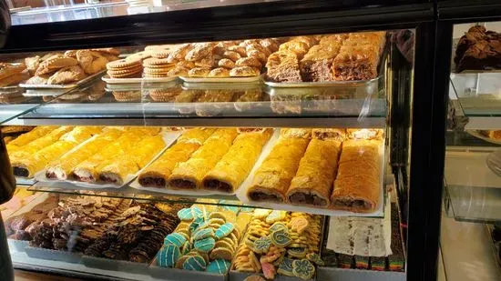 The Hungarian Pastry Shop