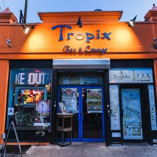 Tropix Bar & Lounge