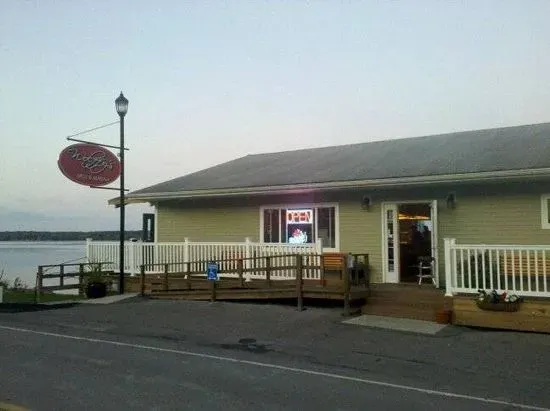 Wolffy's Grill and Marina