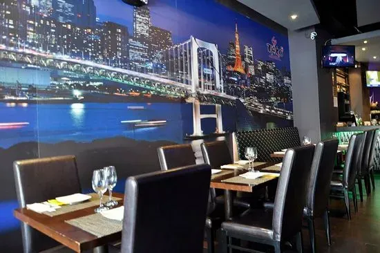Taku Asian Bistro restaurant