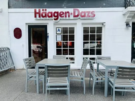 Häagen-Dazs Ice Cream Shop