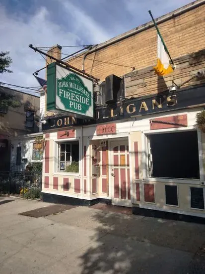 Mulligan's Fireside Pub