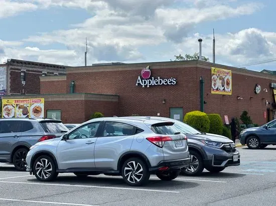 Applebee's Grill + Bar