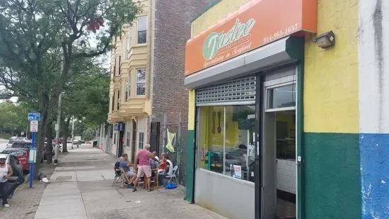 Tastee Caribbean food