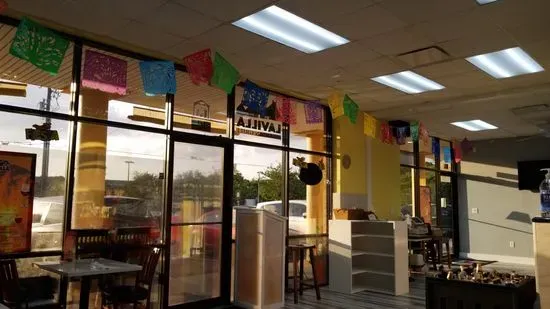 La Villa Mexican Grill