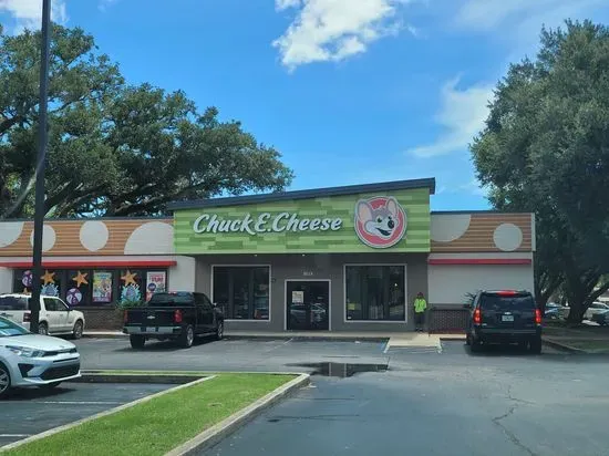 Chuck E. Cheese