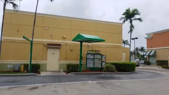 Pollo Tropical