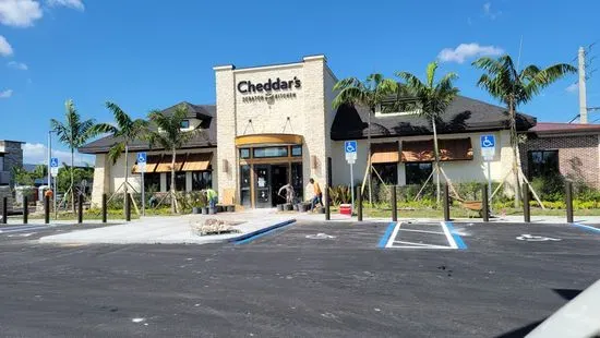 Cheddar's Scratch Kitchen