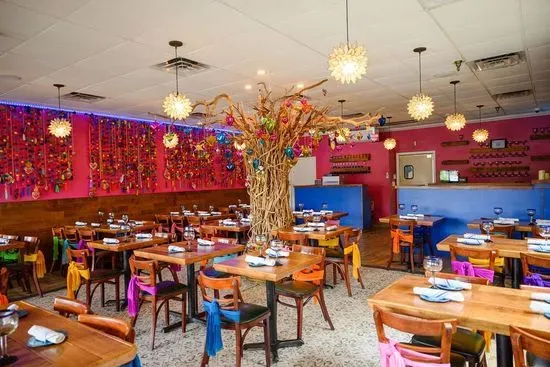 La Reyna - Authentic Mexican Cuisine