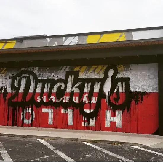 Ducky's Sports Restaurant and Bar