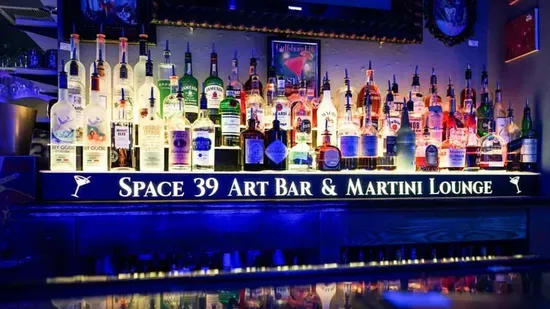 Space39 Art Bar & Martini Lounge