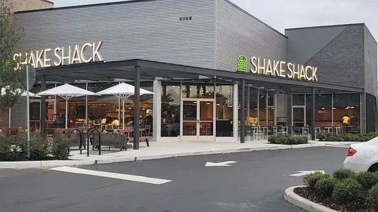 Shake Shack Mall at Millenia