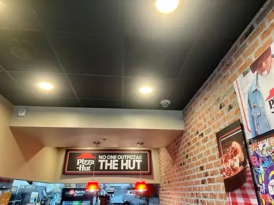 Pizza Hut