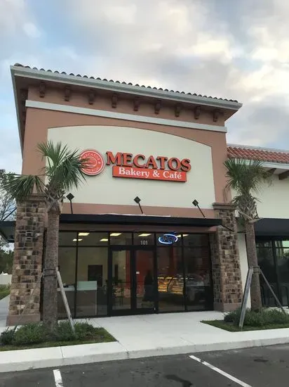 Mecatos Bakery & Café