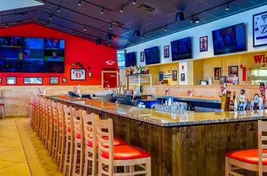 WingHouse Bar & Grill - Tampa Stadium