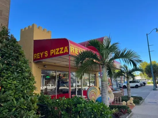 Rey's Pizza