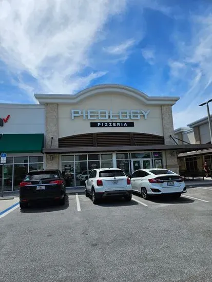 Pieology Pizzeria, Seminole