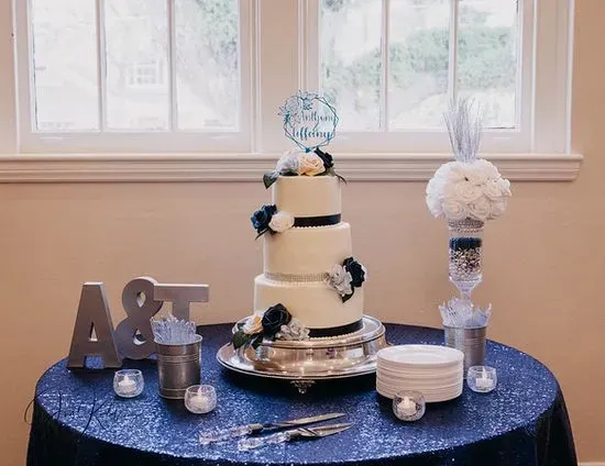 Katie's Cakes & Catering