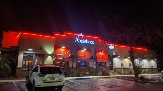 Applebee's Grill + Bar