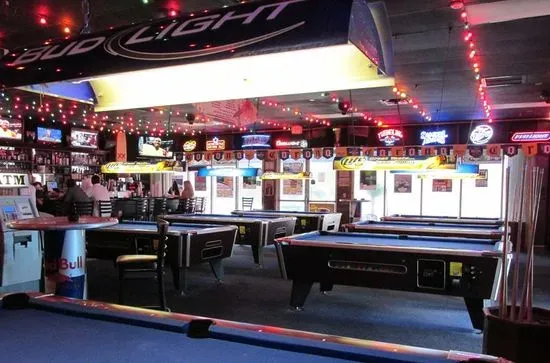 Blondies Sports Bar